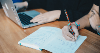 Communicative Language Testing﻿