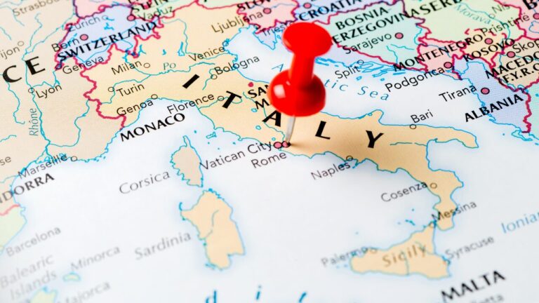 Cost of living in Italy for teachers English Teacher Salary in Italy English teacher salary in Italy English Teaching Jobs in Italy